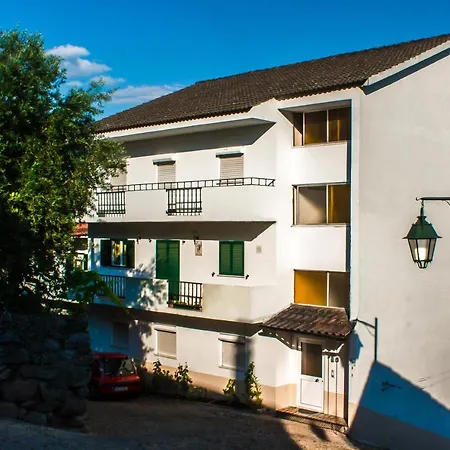 Διαμέρισμα Fonte Da Rosa Apt2