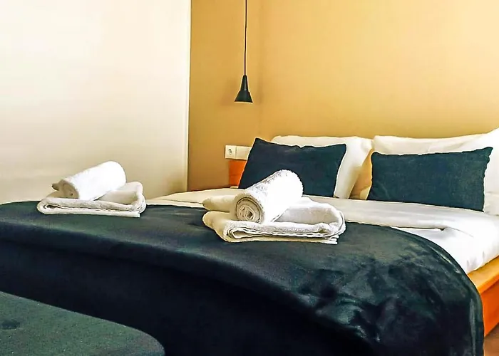 Fonte Da Rosa Apt2 アパート ベルモンテ